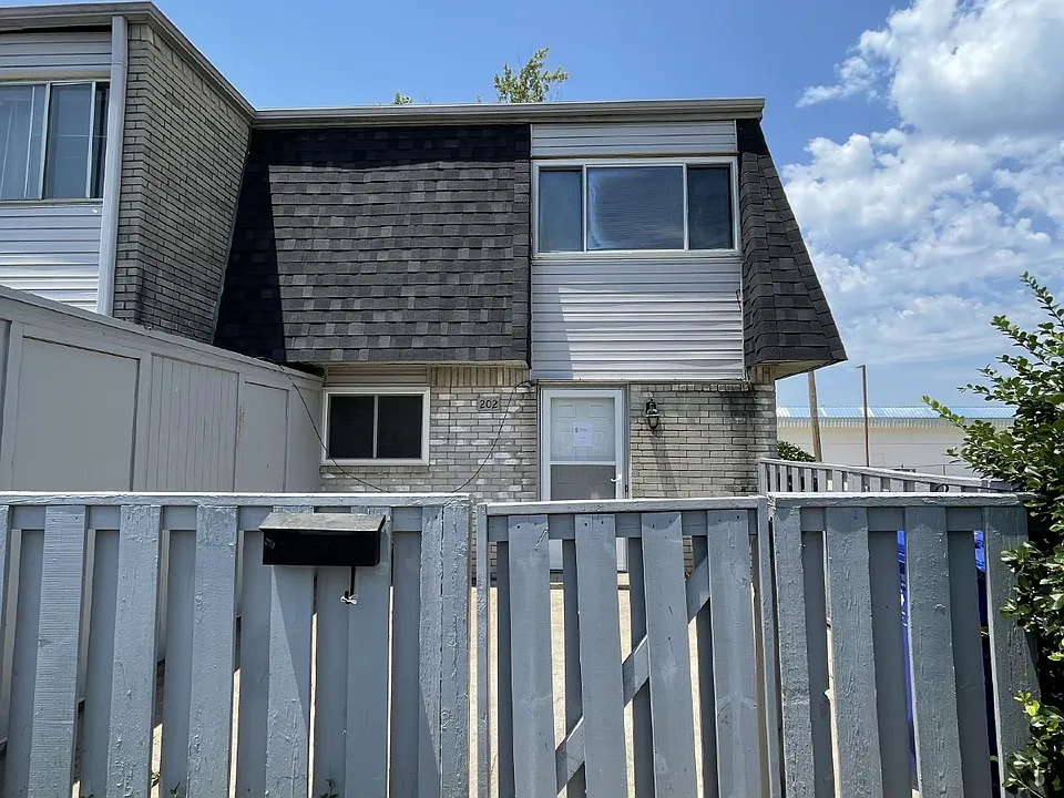 202 Jason Dr