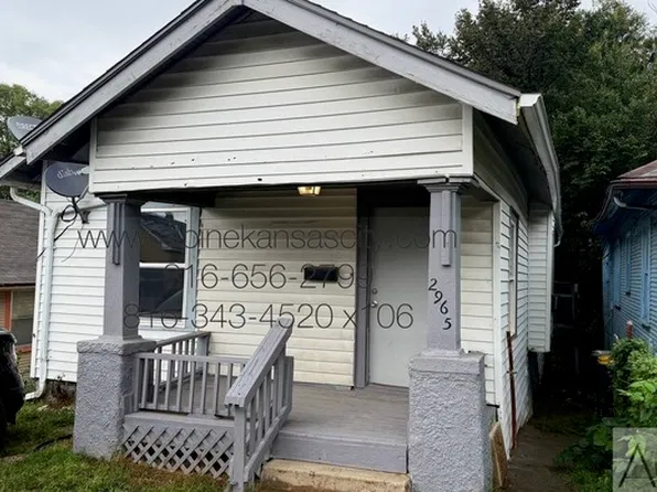 2965 Jackson Ave, Kansas City, MO 64128