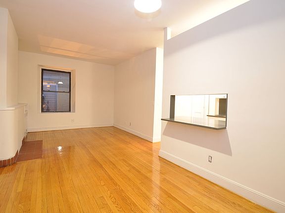 4th image of 121 Madison Ave APT 4C