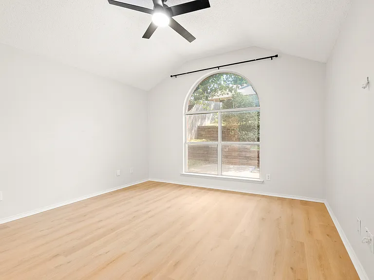 6808 Cedar Shadow Dr — Photo 12