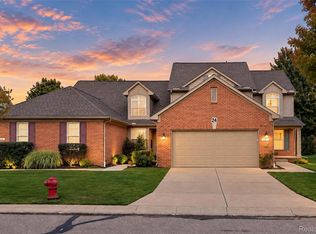 521 Cherry Grove Rd #66, Canton, MI 48188