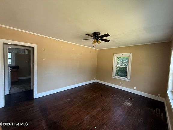 2nd image of 1151 E Gordon Street