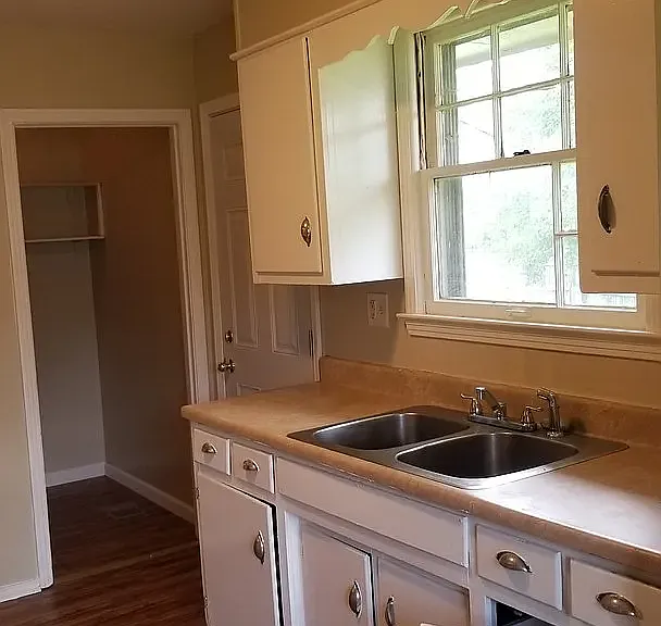 4903 De Priest Ct — Photo 23