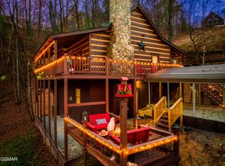 1839 Natures Ln, Sevierville, TN 37862
