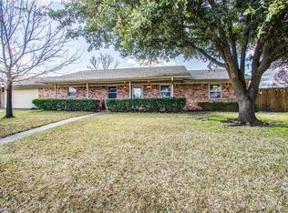 2007 College St, Gainesville, TX 76240