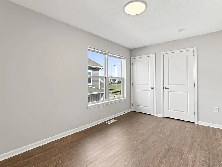Pebble Village Townhomes — Photo 29