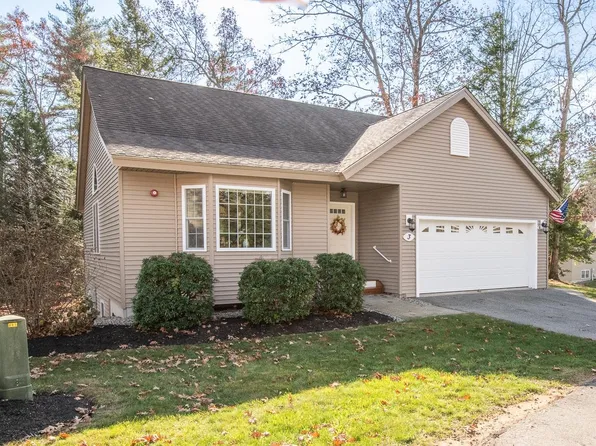 3 Chestnut Circle, Newton, NH 03858