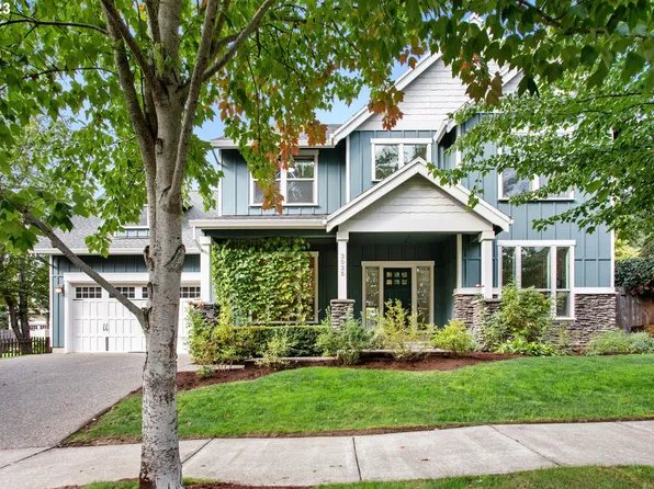 3035 SW Carson St, Portland, OR 97219