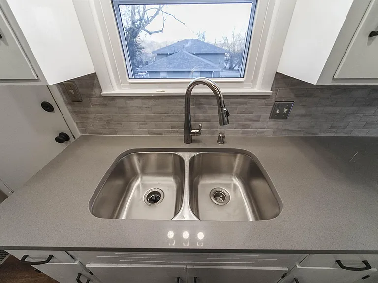 460 California St #4 — Photo 3