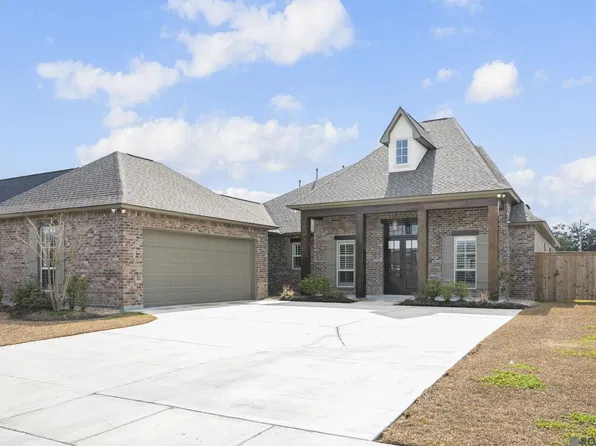 38233 Meadow Rue Dr, Prairieville, LA 70769