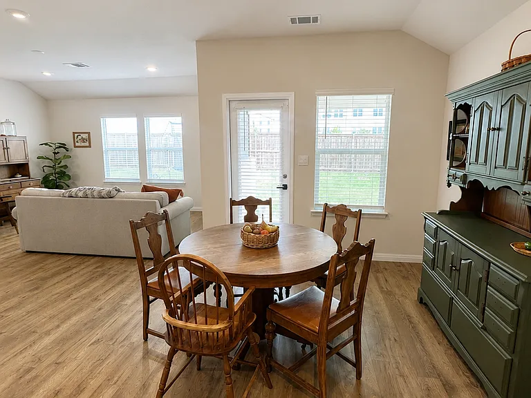 321 Lone Cedar Rd — Photo 6