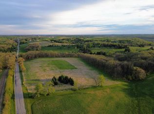 Oneil Rd, Mineral Pt, WI 53565