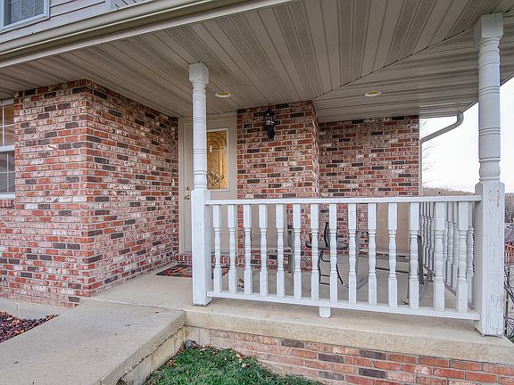 4th image of 2416 Stratford Dr