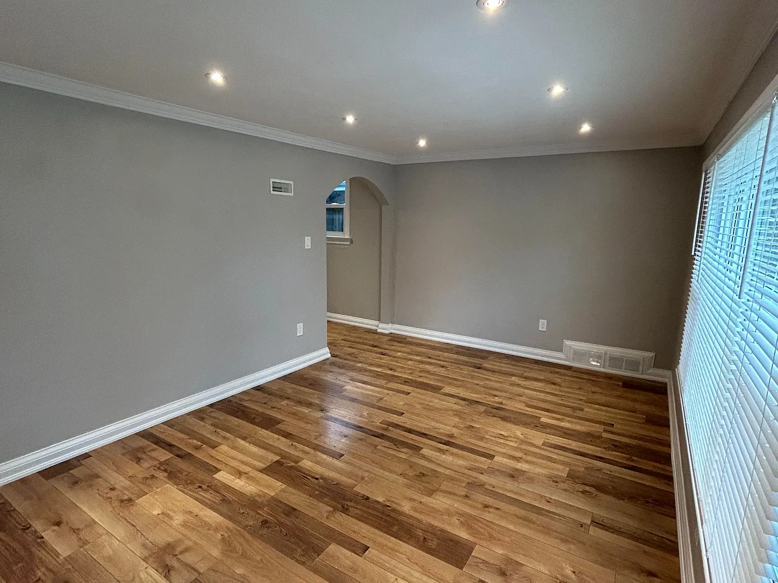 2 bed, $2,450 — Photo 3