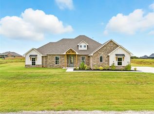 4449 Raymond Ln, Guthrie, OK 73044