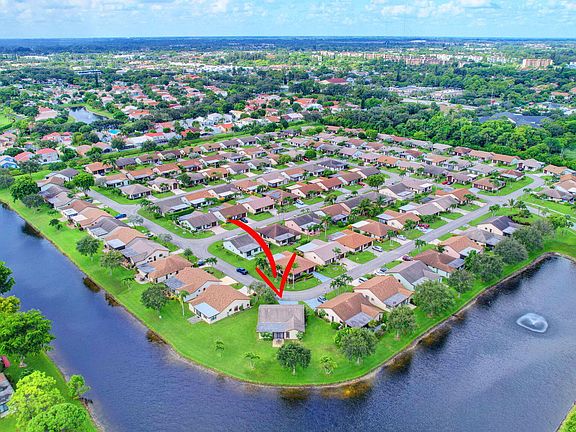 5th image of 6301 Tall Cypress Circle