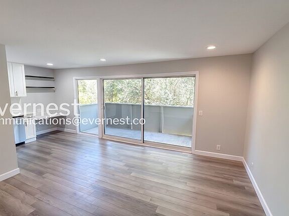 5th image of 73 Brookwood Rd Unit 42