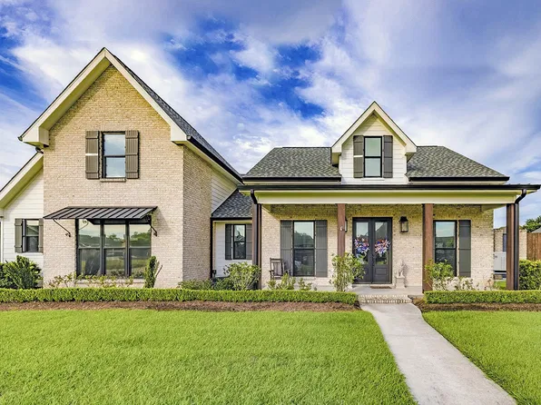 174 Bayou Lafourche Dr, Thibodaux, LA 70301