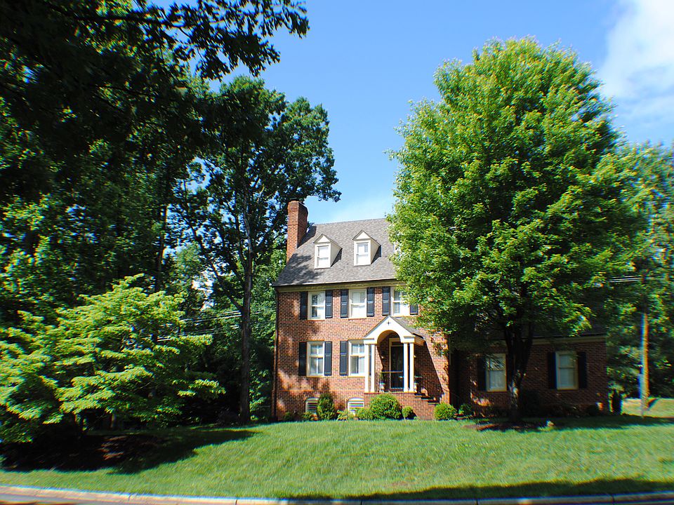 1st image of 103 Hastings Ct