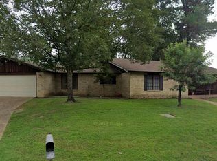 111 Ivy Ln, Longview, TX 75605