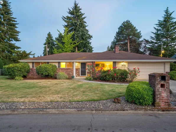 5813 Montana Ln, Vancouver, WA 98661