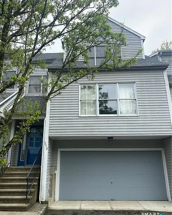 372 Anton Dr #372