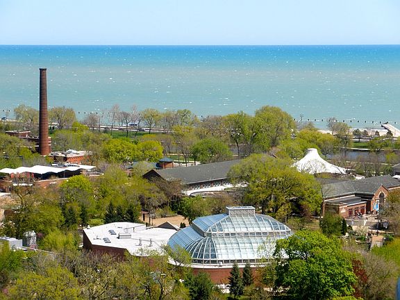 5th image of 2020 N Lincoln Park W APT 11G