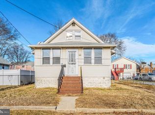 15 E Griffith St, Penns Grove, NJ 08069