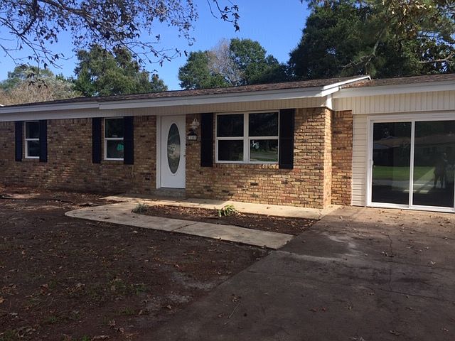 1st image of 115 Pryor Dr