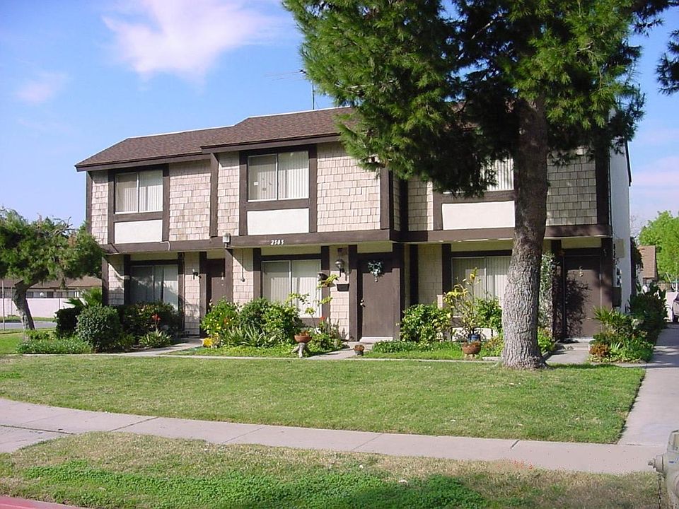 1st image of 2505 E Park Ln APT B