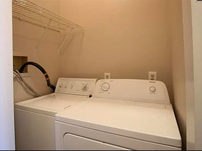 511 Park Ave #2 — Photo 12