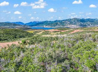 2205 E Golden Eagle Cir, Hideout, UT 84036