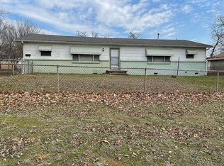 1007 N Garfield Ave W, Sand Springs, OK 74063