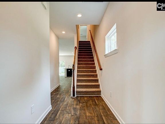 3rd image of 713 Center St