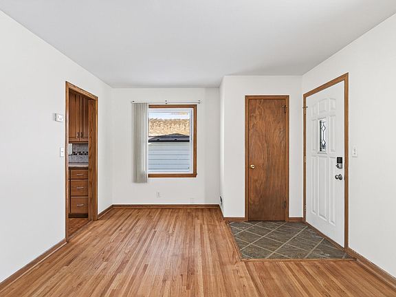 4th image of 8624 Columbus Ave S