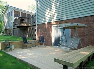 28985 Livingston Dr, Mechanicsville, MD 20659