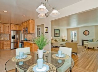 2627 Delaware Ave, Redwood City, CA 94061