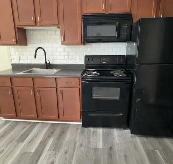 3548 S Grand Blvd #202 — Photo 7