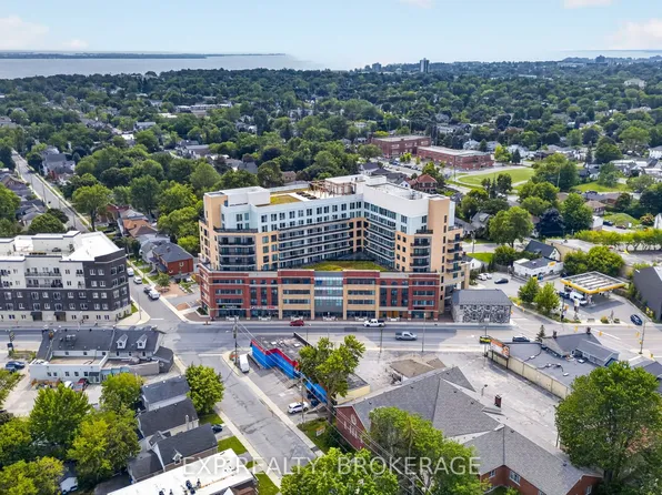 652 Princess St #326, Kingston, ON K7L 1E5