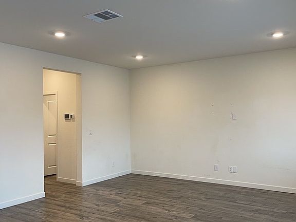 ad_photos_living_room_3_02132025