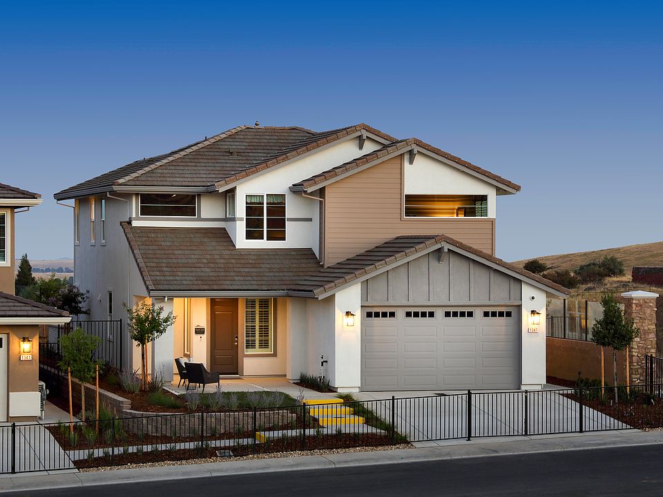 1st image of 1347 Seneca Cir