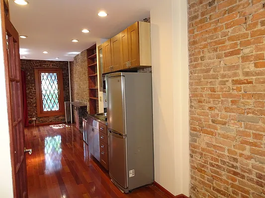 Rented by Owner | media 10