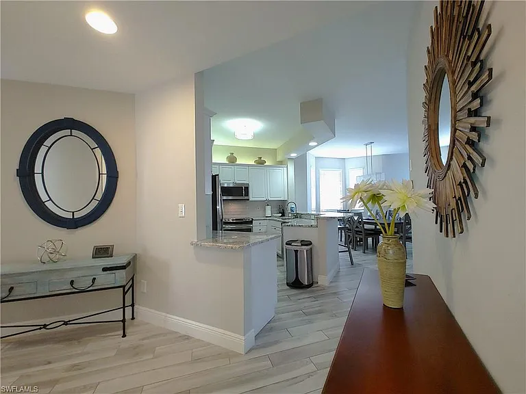 400 Flagship Dr #501 — Photo 7