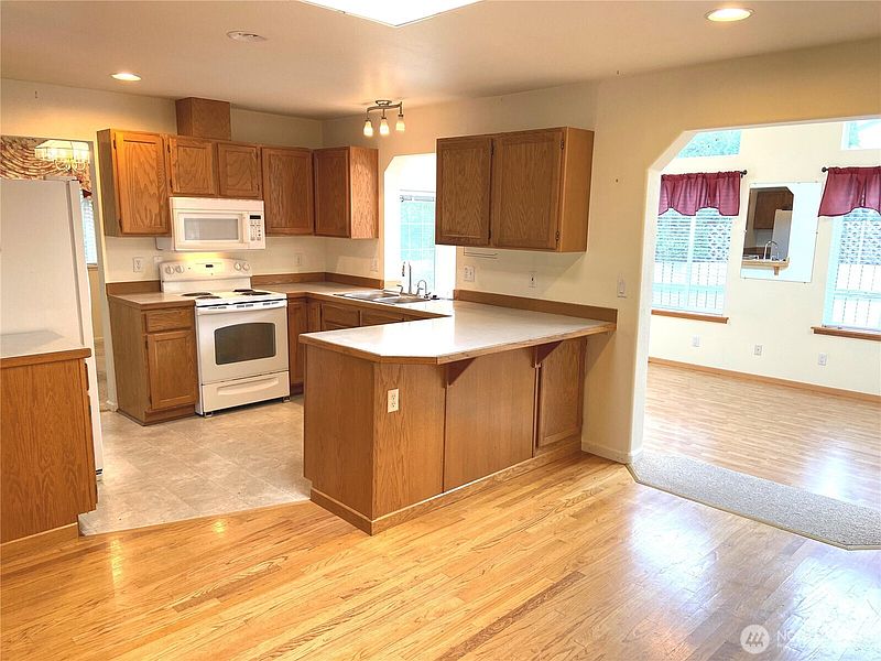5th image of 11519 SE 248th Street