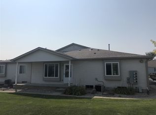 1146 Parkside Cir, Grand Blanc, MI 48439