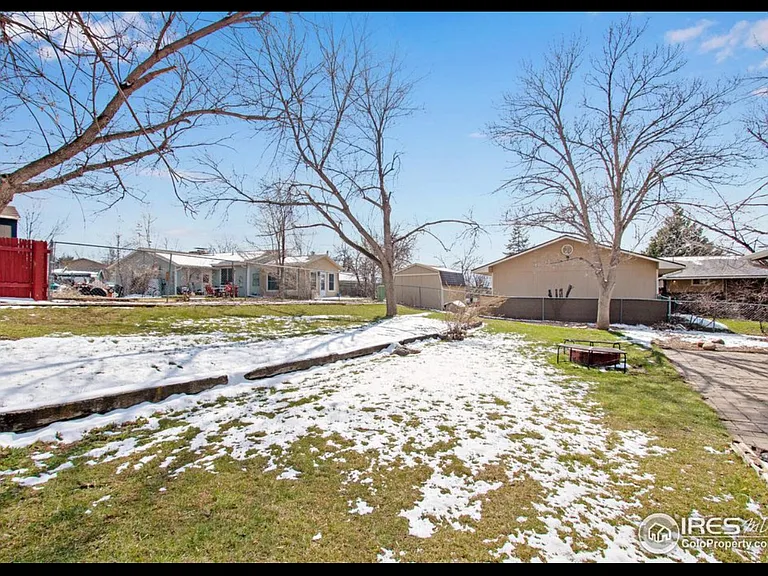 417 Skyway Dr — Photo 17