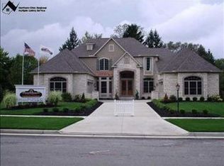 14208 Calderdale Ln, Strongsville, OH 44136