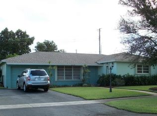 2428 Bimini Dr, West Palm Beach, FL 33406