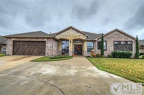 2nd image of 320 Hardwicke Ln