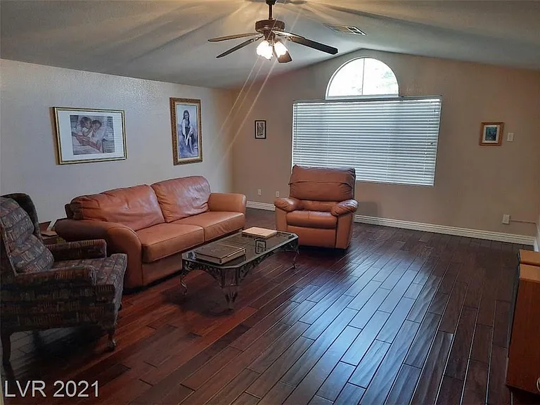 10106 Diving Duck Ave — Photo 15